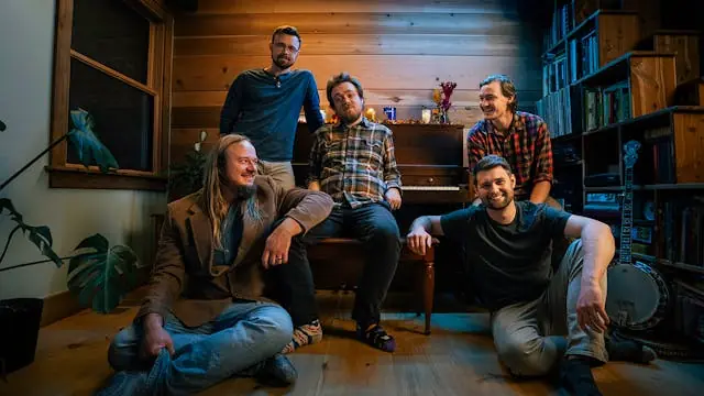 Tophouse (US) + Raynes (UK/US) — Råhuset, København