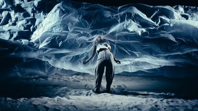 ISNÆTTER — Teater Momentum, Odense