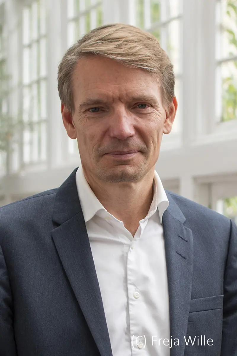 “Kan demokratiet stadig tale? – Habermas og den offentlige samtales vilkår i dag” — Mærsk Mc-Kinney Møller Videncenter, Sorø