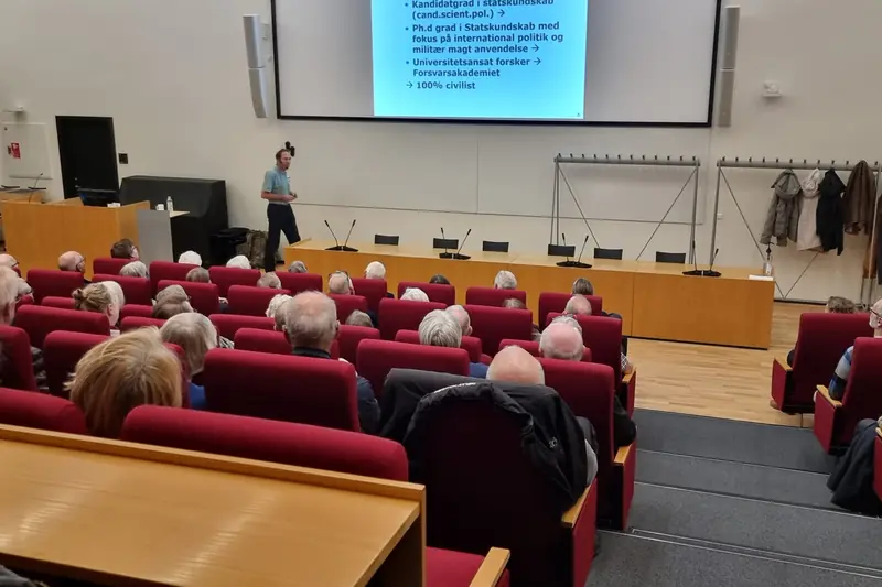 Peter Viggo Jakobsen - Krig overalt - opdatering — KUC, Kolding