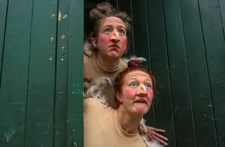 Hr. Teater: Chicks