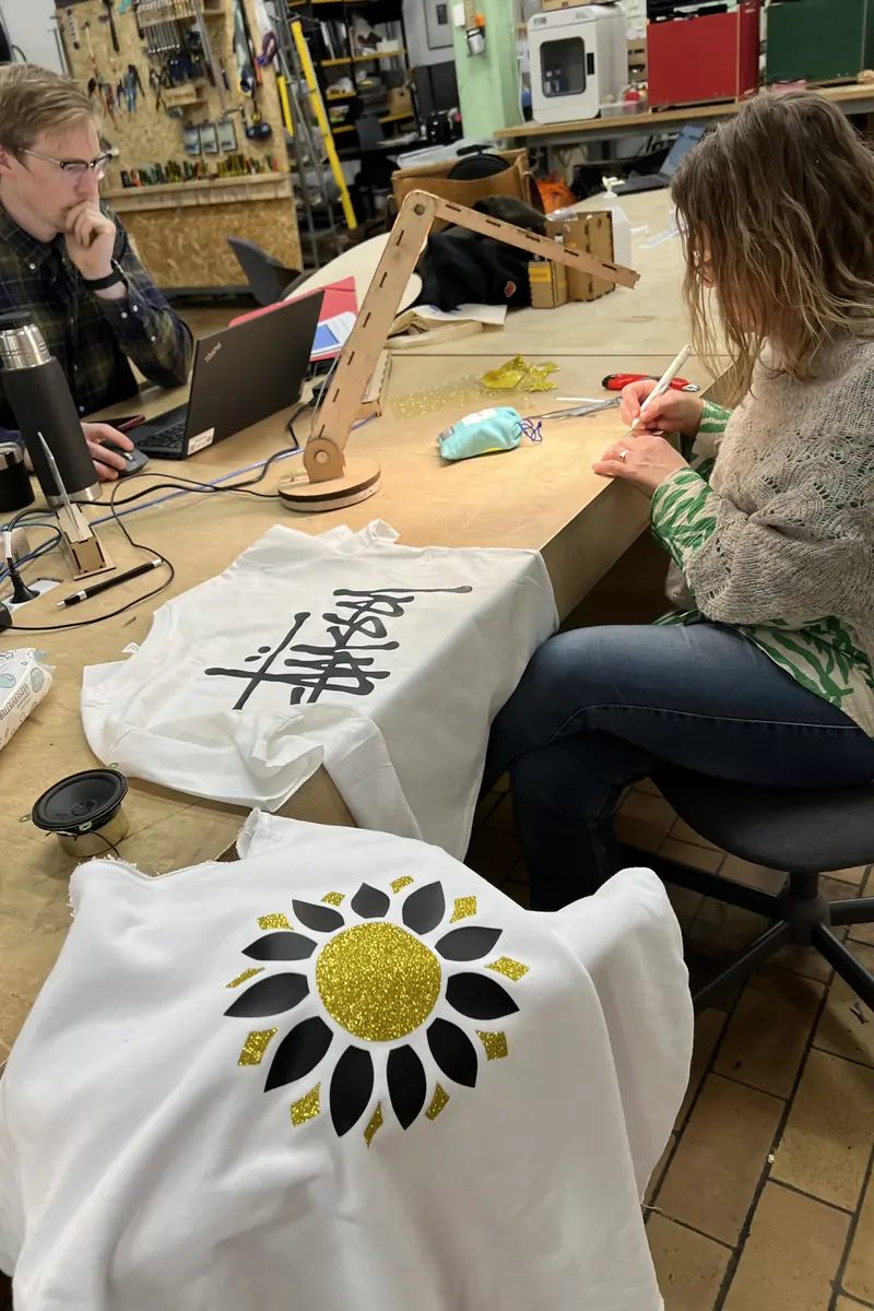 Godt i gang med vinylskærer — FabLab Spinderihallerne, Vejle