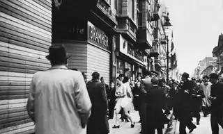 Lecture: Derailed Youth? Young Women and German Soldiers During the Occupation
