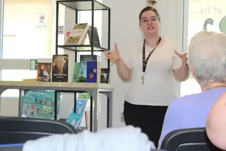 Booktalk for Adults: Discover Your Next Reading Experience - at Høng Library