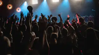 Hvem bygger koncerten? Foredrag om livekoncerter og produktion
