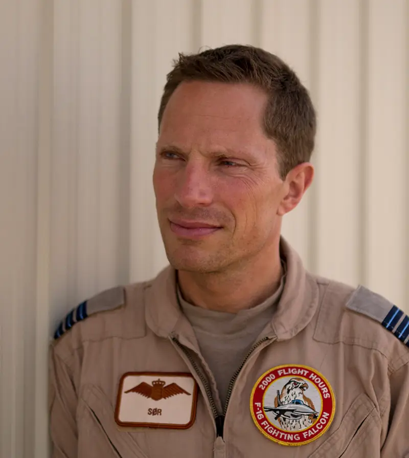 From Jyderup to the Fighter Jet, and Back Home Again - The Fighter Pilot Behind the Visor — Skarridsøsalen, Jyderup