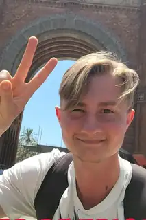 Emil Olsson: Spiseforstyrrelse, identitet og den spirituelle opvågning med dyb indsigt