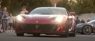 Vi får besøg af en masse fede slæder 🏎️