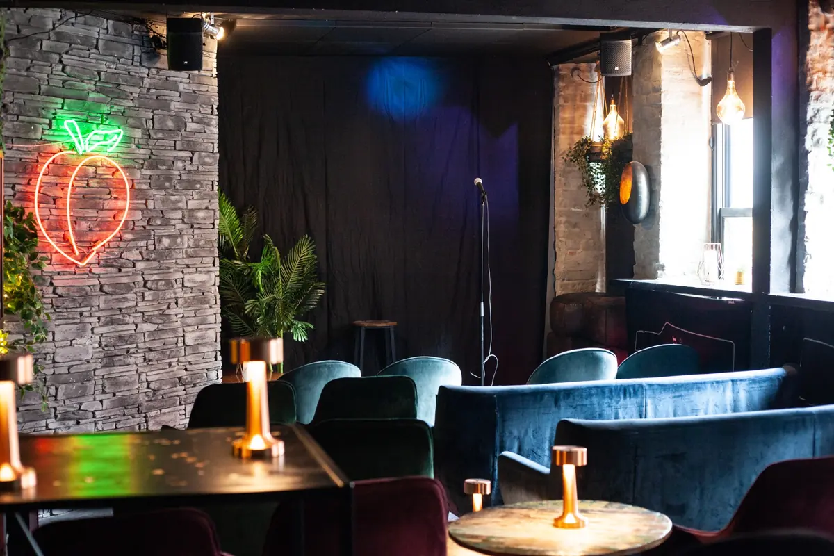 Cocktails & Comedy — Citizen Comedy Club, København