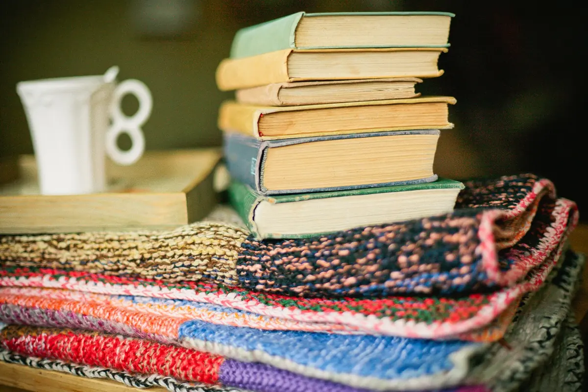 Strik og fortællinger — Borup Bibliotek, Borup