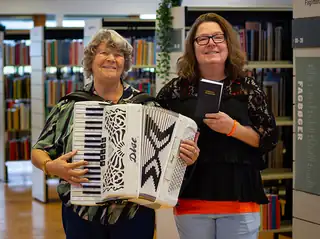 Fællessang på biblioteket