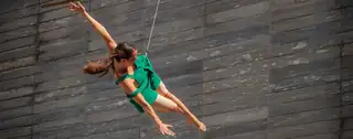 L’Angle Disparu (F)