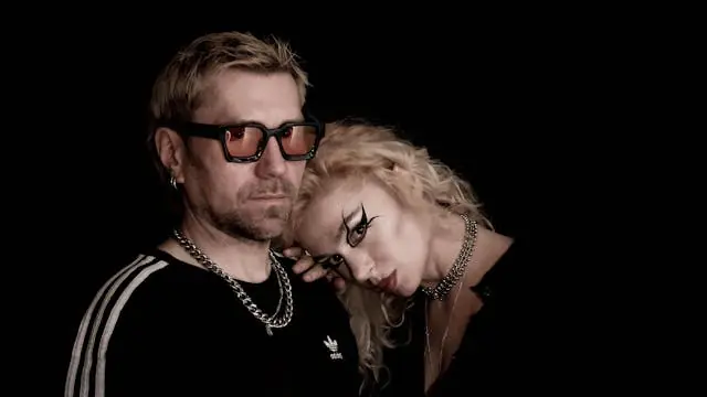Det berlinske darkwave-fænomen NNHMN har sin debut i København! — RUST, Nørrebro