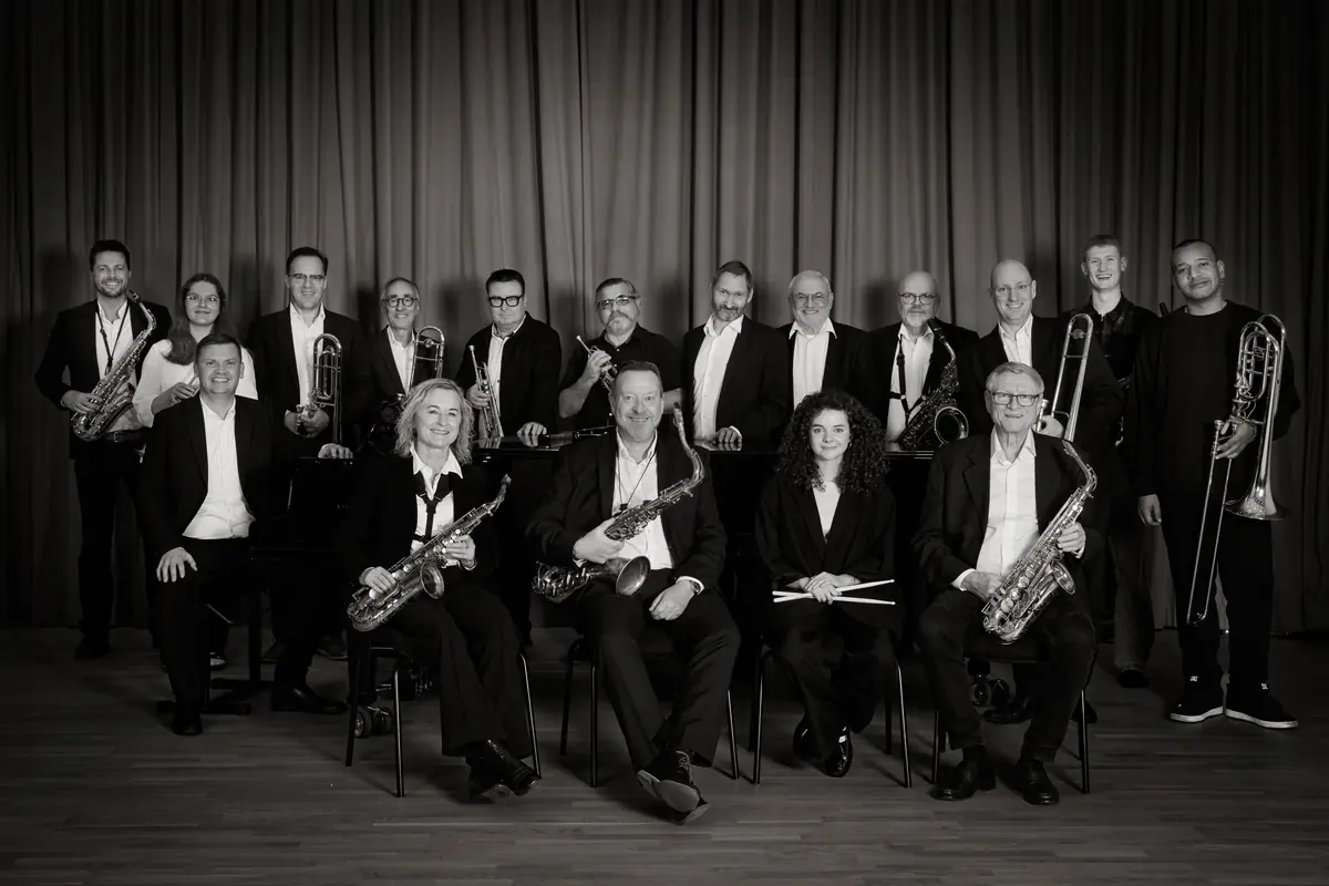 Julekoncert med Night Train Bigband — Biblioteket i Herning, Herning