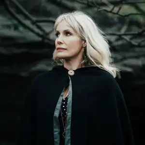 Seonaid Aitken Music