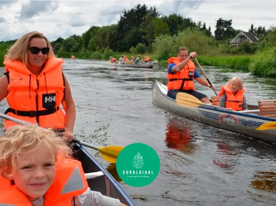 Trash Hunt from Canoe 10 a.m.-12 p.m. - Skraldival — Silkeborg Bibliotek, Silkeborg