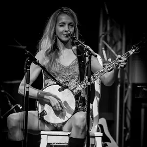 Melanie Dekker — Brugeråd Byens Hus, Jelling