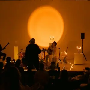 Simon Glöde — YOGA HUSET Aalborg, Aalborg