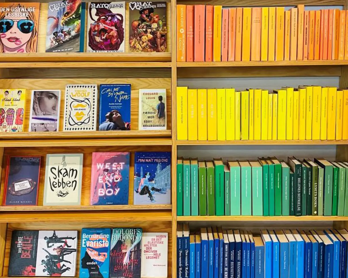 Lyt og hyg: LGBT+ litteratur — Roskilde Bibliotek, Roskilde