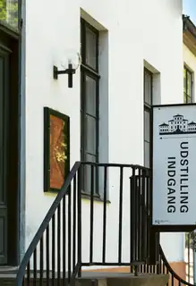 Eksklusiv omvisning i kunstudstilling på Sophienholm