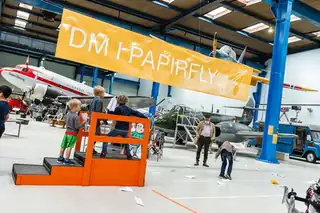 DM i Papirfly 2027