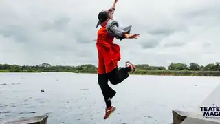 Dance, Little Gull, Dance! With Nubim (5+) / Teatermagi Amager