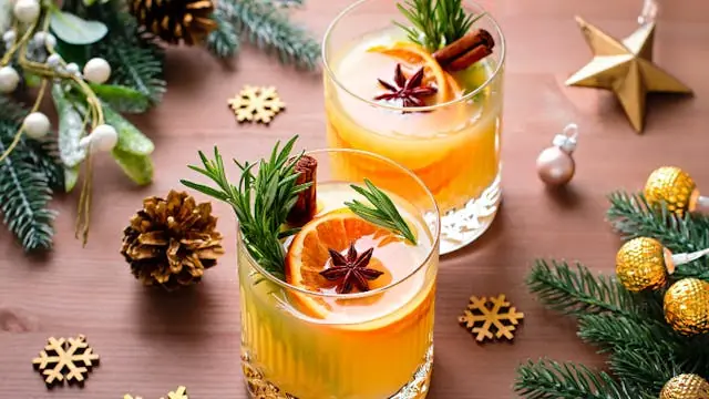 Christmas Craft & Christmas Cocktails · Makit Workshops & Værkstedscafé, Stenløse