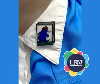 Make Your Own Book Pin in Shrink Plastic