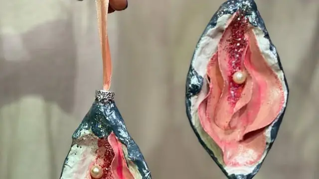 Oyster Vulva Hanging Workshop · ZIR kunst- og kreafællesskabet, Copenhagen