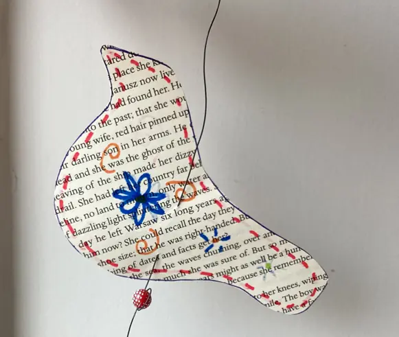 Creative Craft Table at the Library · Langeland Bibliotek, Rudkøbing