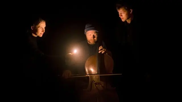 Why Does It Get Dark 6+ years / Theatre Magic Amager · ZeBU, Copenhagen