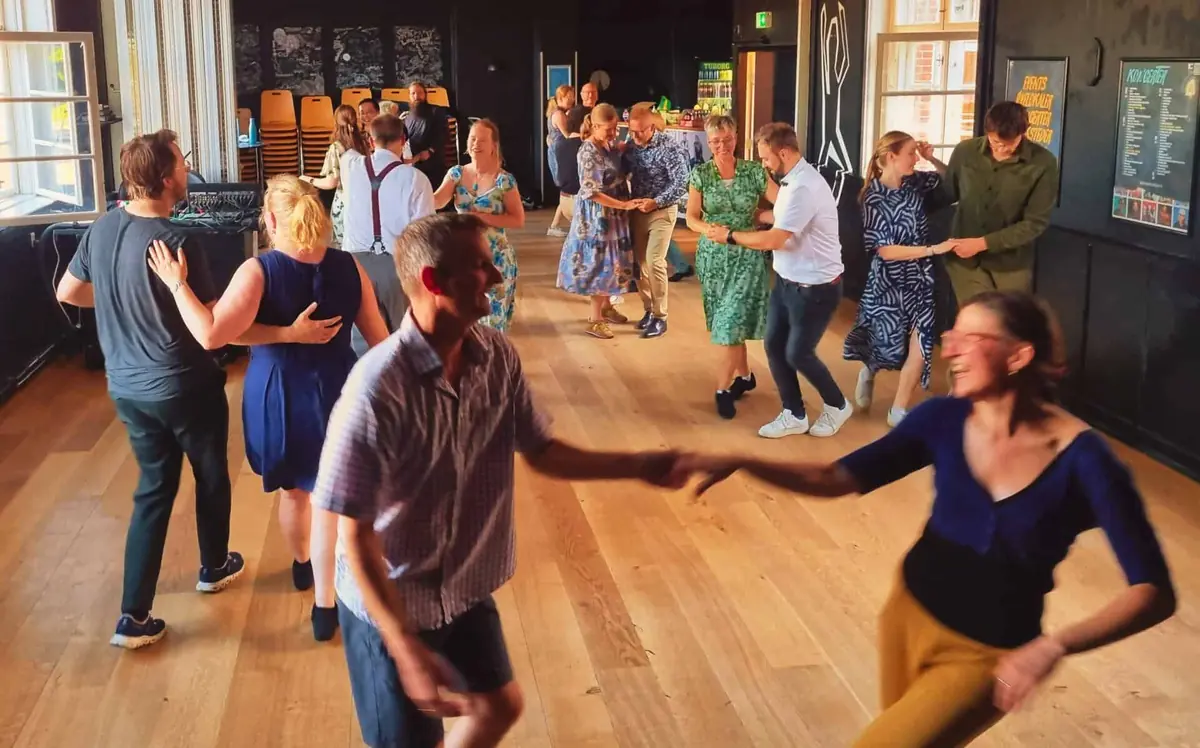 Try swing dancing before the concert with Southland Jazzband · Sønderborghus, Sønderborg