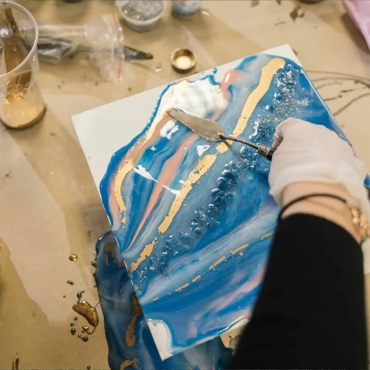 Acrylic Pouring Art - Weekend Course · Foreningshuset – Sønderborg Kaserne, Sønderborg