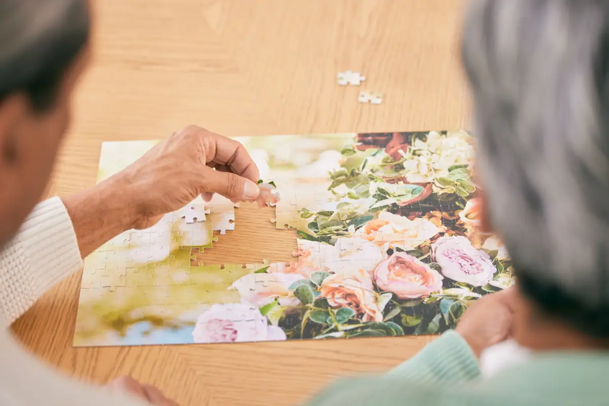 Puzzle Gathering for Adults · Hvidovre Hovedbibliotek, Hvidovre