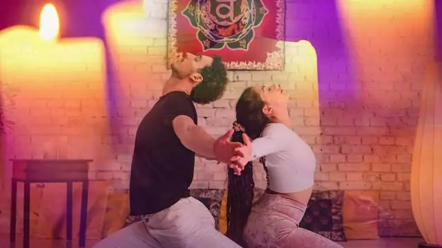 Candlelight Yoga for Couples · NATHA, Copenhagen