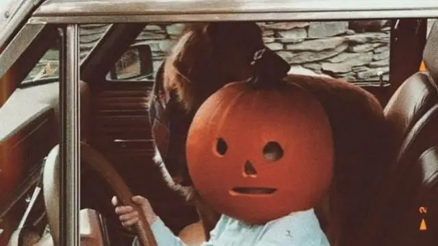 Offline Wednesday X Bellis Volunteers: Carve Pumpkins & Galipette · Kulturbodega Bellis, Aarhus