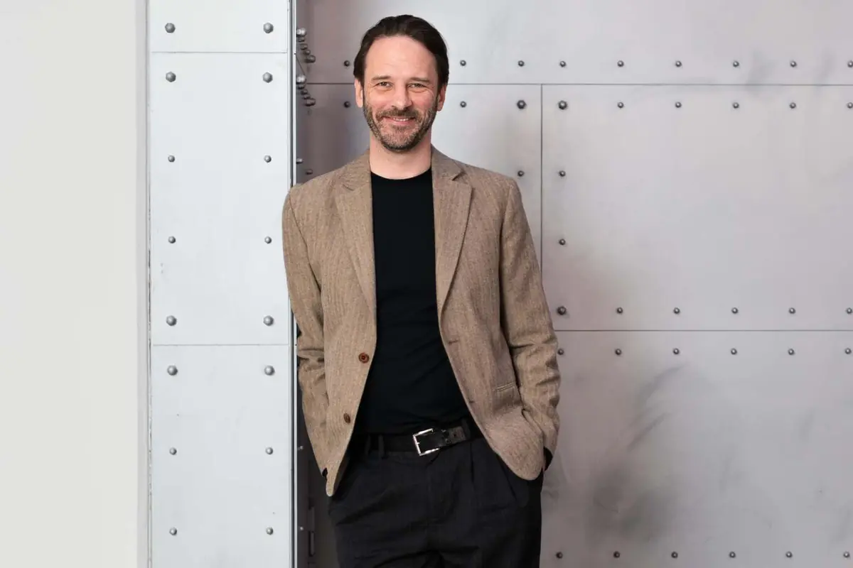 Podcast: Director Johan Holten x Mindcloud · ARKEN Museum for Samtidskunst, Ishøj