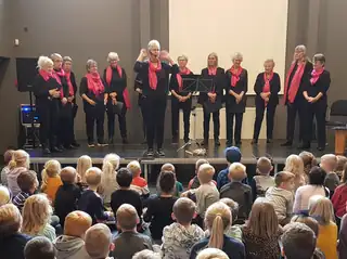 Play Danish // Sing with Give Egnskor