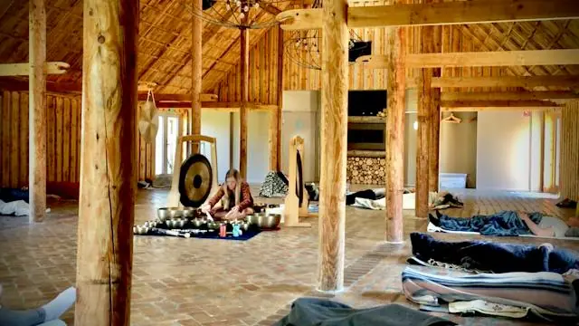 Full Moon Sound Bath in Valhalla with Anne Viese · Valhalla hos Nordic Park, Græsted