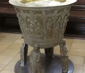 High Mass with Vicar Henrik Grøndal Lund · Aarhus Domkirke, Aarhus