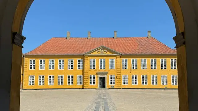 Guided Tour: The Royal Palace (1 p.m.) · Roskilde Museum, Roskilde