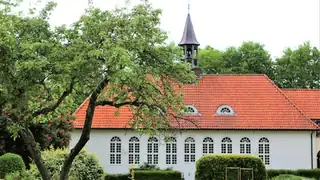 Meet Folk High School Life for a Day. Visit Liselund Folk High School.