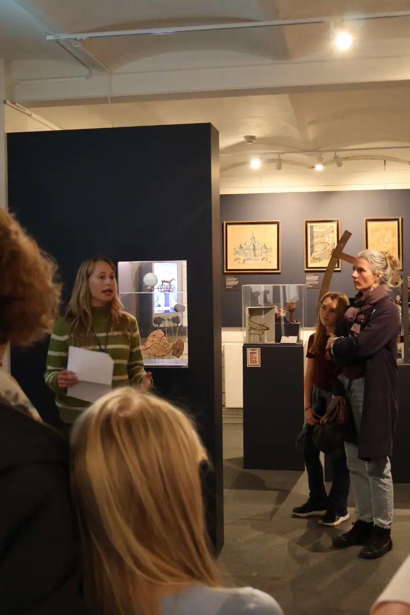 Celebration of the Speed of Light - Build Your Own Spectrograph · Kroppedal Museum, Taastrup