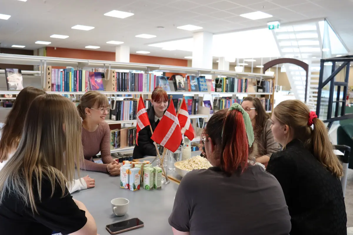 Skal du være med i Bogklubben? — Hovedbiblioteket, Skive