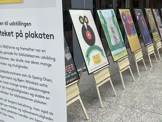 Udstilling: Biblioteket på plakaten