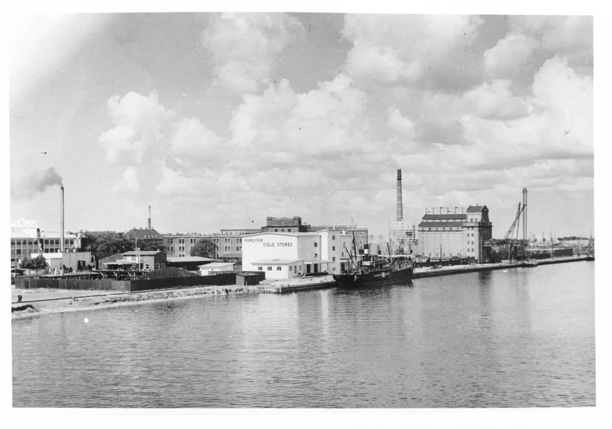 Guldkorn, kaffe og Aalborg-historier: Velkommen i Bogcaféen — HistorieAalborg, Aalborg