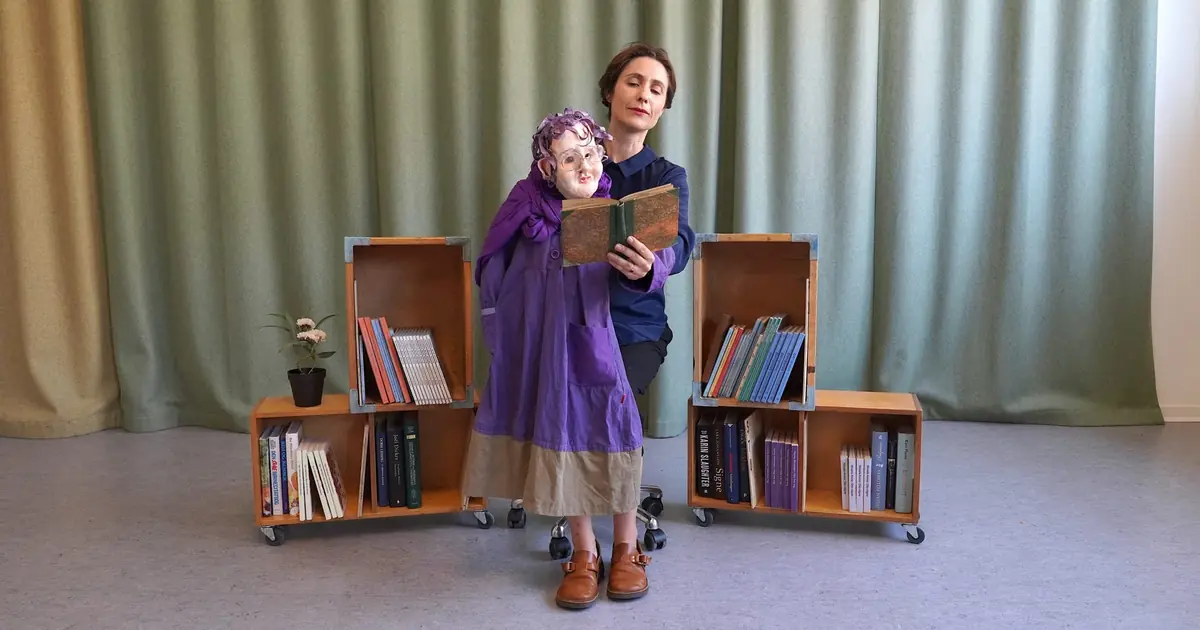 Lille Frk. Larsens store kærlighed: Børneteater (3-8 år) — Haslev Bibliotek, Haslev