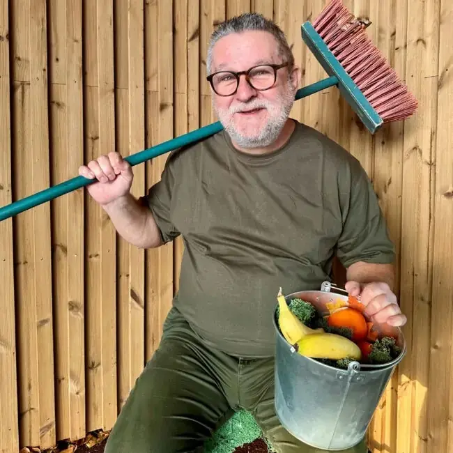 Dyrepasser Nielsen — Nakskov Bibliotek, Nakskov