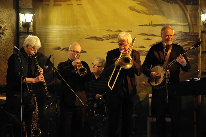 Brønshøj Copenhagen Jazz Club: Papa Pider’s Jazzband — Brønshøj Kulturhus, København