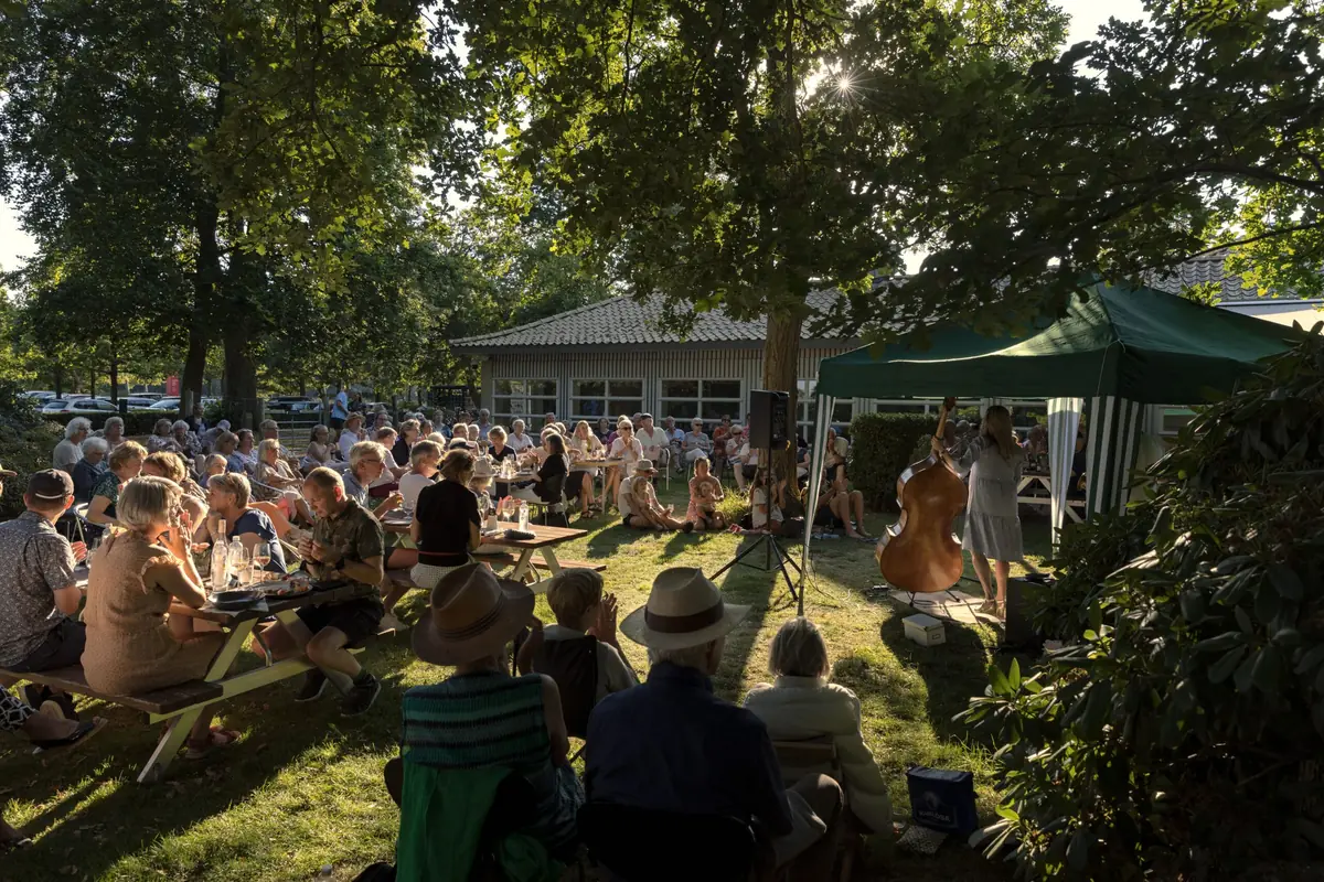Sommerjazz & tapas — Nivaagaards Malerisamling, Nivå